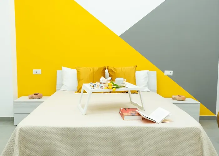 Vaianfora بومبيي